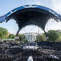 June-11-2026-Washington-District-Of-Columbia-USA-The-UFC-Octagon-structure-known-as-the-claw-is-set-up-on-the-South-Lawn-of-the-White-House-during-a-press-preview-ahead-of-the-Freedom-250-weekend