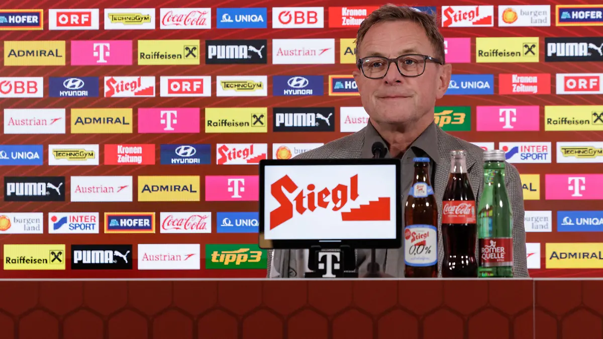 SOCCER-OEFB-PK-squad-nomination-VIENNA-AUSTRIA-18-MAY-26-SOCCER-OEFB-Oesterreichischer-Fussball-Bund-preview-press-conference-PK-Pressekonferenz-squad-nomination-Image-shows-head-coach-Ralf-Rangnick-AUT