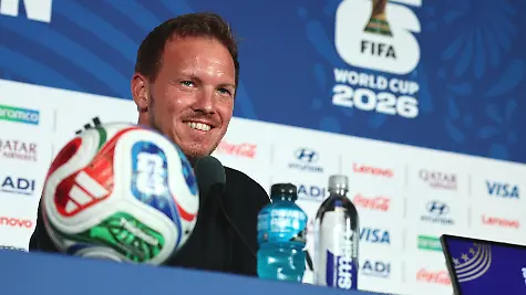 Fussball-Nationalmannschaft-Pressekonferenz-vor-dem-Spiel-gegen-Curacao-Bundestrainer-Julian-Nagelsmann-Deutschland-spricht-in-der-Pressekonferenz-ACHTUNG-Gemaess-den-Auflagen-der-FIFA-duerfen-die-Bilder-ausschliesslich-zur-redaktionellen-Verwendung-genutzt-werden-Eine-kommerzielle-Nutzung-ist-ausgeschlossen-Zudem-duerfen-keine-videoaehnlichen-Sequenzen-erstellt-werden-und-es-duerfen-keine-Veraenderungen-weder-im-Vordergrund-noch-im-Hintergrund-am-Bild-vorgenommen-werden