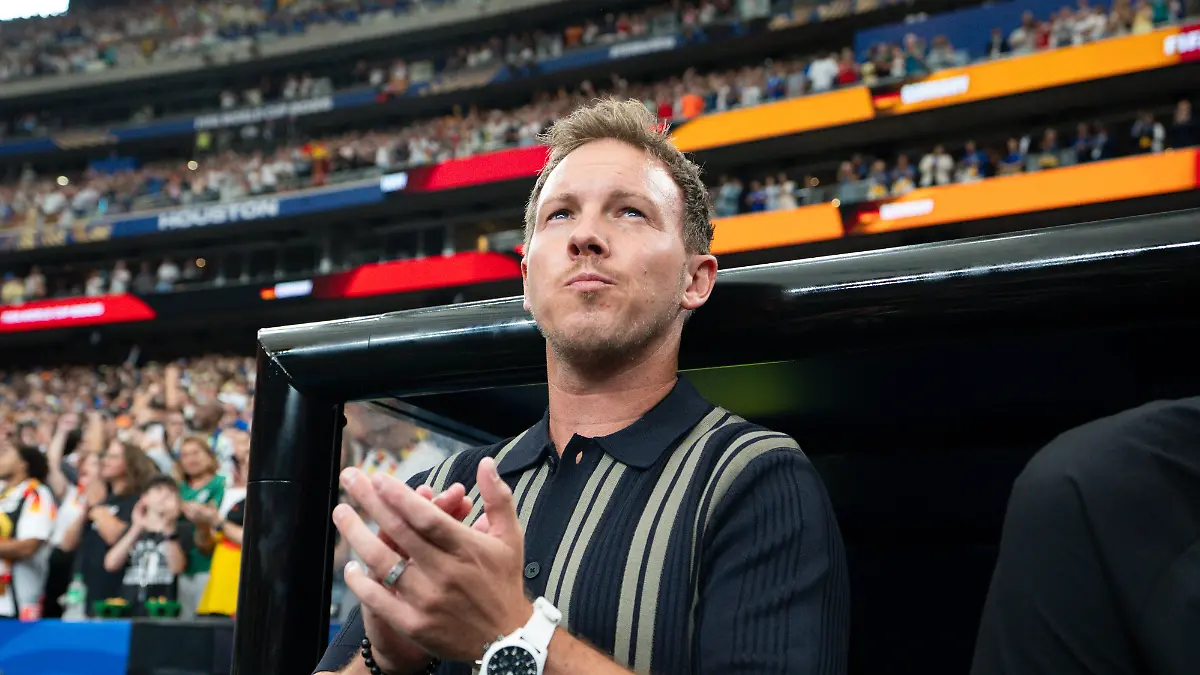 Julian-Nagelsmann-Deutschland-Cheftrainer-vor-dem-Spiel-USA-FIFA-Weltmeisterschaft-Deutschland-vs-Curacao-Houston-14-06