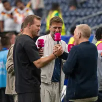 Fussball-Herren-FIFA-World-Cup-WM-Weltmeisterschaft-Fussball-2026-in-Mexiko-Kanada-und-USA-Spiel-in-Houston-Gruppe-E-1-Spieltag-Deutschland-Curacao-v-l-Trainer-Julian-Nagelsmann-Deutschland-TV-Experte-Juergen-Klopp-MagentaTV-Moderator-Johannes-B-Kerner-MagentaTV-14-06