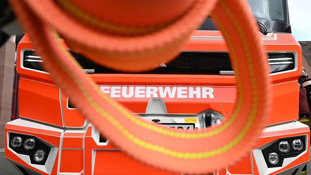 Thueringen-hat-nun-bereits-sechs-Gross-Tankloeschfahrzeuge-zur-Bekaempfung-von-Waldbraenden-angeschafft