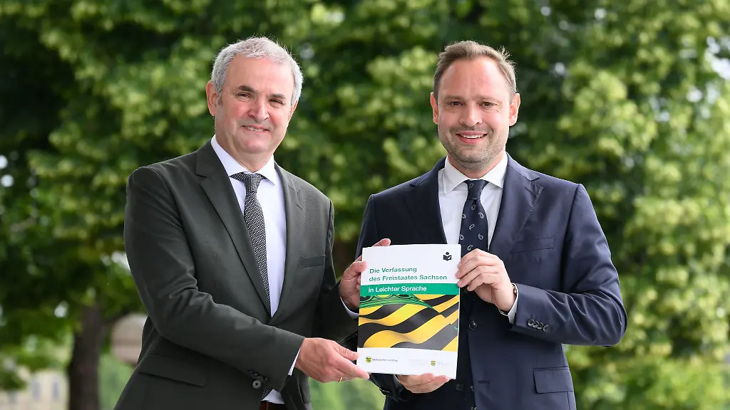 Sachsen-hat-als-viertes-Bundesland-seine-Landesverfassung-in-leichter-Sprache-herausgebracht