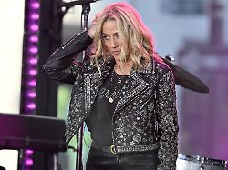 „Schändlich und ohne Anstand“: Sheryl Crow schimpft über Donald Trumps Käfigkampf