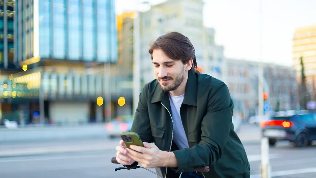 WM-Aktion-bei-Klarmobil-70-Gigabyte-5G-Datenvolumen-fuer-9-99-Euro-monatlich-ohne-Anschlusspreis