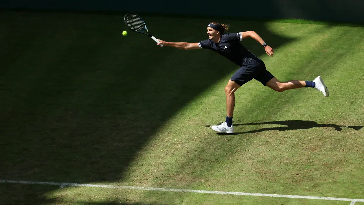 Tennis-ATP-500-Halle-Open-OWL-Arena-Halle-Germany-June-16-2026-Germany-s-Alexander-Zverev-in-action-during-his-round-of-32-match-against-Czech-Republic-s-Vit-Kopriva-REUTERS-Leon-Kuegeler