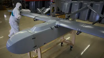 601348610