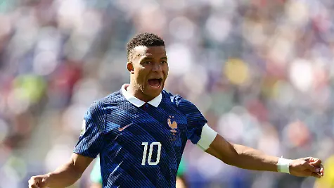 New-Jersey-USA-16th-June-2026-Kylian-Mbappe-of-France-during-the-France-vs-Senegal-FIFA-World-Cup-WM-Weltmeisterschaft-Fussball-match-at-Metlife-Stadium-New-Jersey-Picture-credit-should-read-Paul-Terry-Sportimage-EDITORIAL-USE-ONLY-No-use-with-unauthorised-audio-video-data-fixture-lists-club-league-logos-or-live-services-Online-in-match-use-limited-to-120-images-no-video-emulation-No-use-in-betting-games-or-single-club-league-player-publications