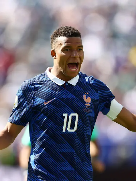 New-Jersey-USA-16th-June-2026-Kylian-Mbappe-of-France-during-the-France-vs-Senegal-FIFA-World-Cup-WM-Weltmeisterschaft-Fussball-match-at-Metlife-Stadium-New-Jersey-Picture-credit-should-read-Paul-Terry-Sportimage-EDITORIAL-USE-ONLY-No-use-with-unauthorised-audio-video-data-fixture-lists-club-league-logos-or-live-services-Online-in-match-use-limited-to-120-images-no-video-emulation-No-use-in-betting-games-or-single-club-league-player-publications