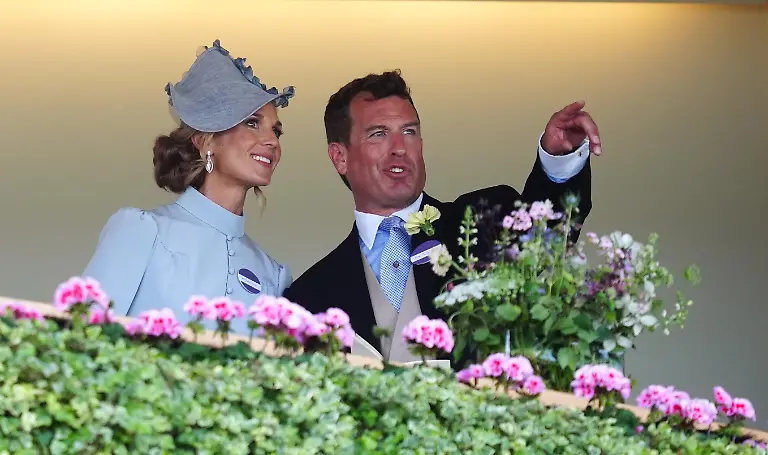 Royal-Ascot-2026-Day-One-Ascot-Racecourse-Peter-Phillips-and-Harriet-Sperling-day-one-of-Royal-Ascot-at-Ascot-Racecourse-Berkshire-Picture-date-Tuesday-June-16-2026-Photo-credit-should-read-David-Davies-PA-Wire-RESTRICTIONS-Use-subject-to-restrictions-Editorial-use-only-no-commercial-use-without-prior-consent-from-rights-holder