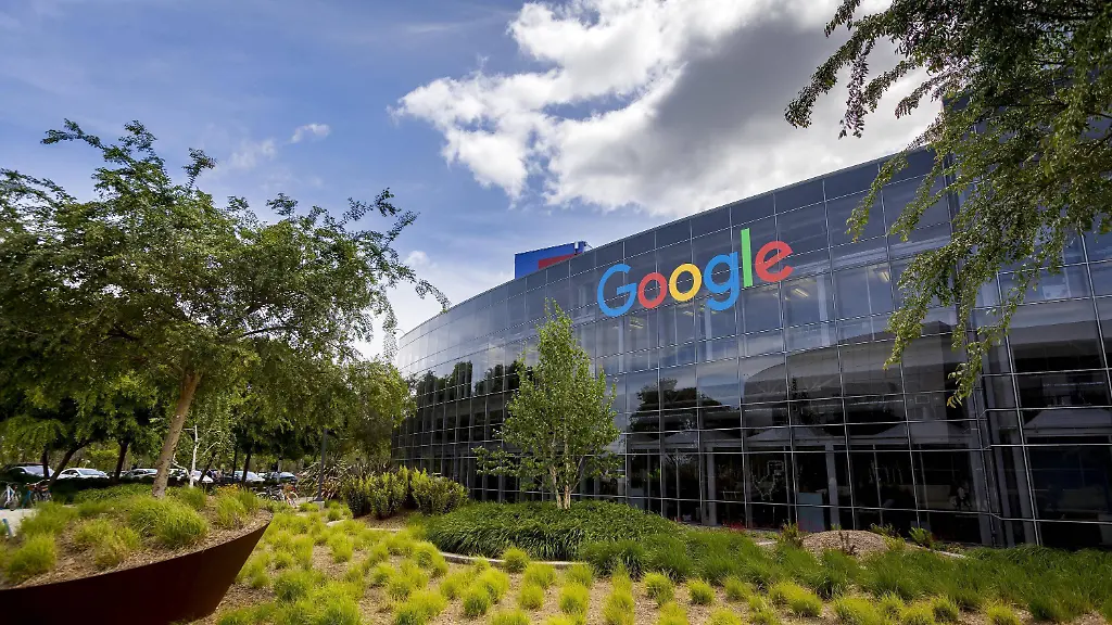 2a7c48865f9e4a8d07f140c9620e76d4