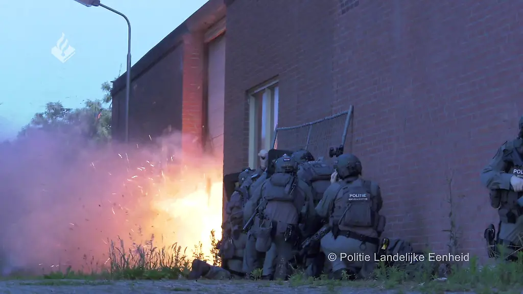 0222dfbf9d56b1bb3046a86e0e1f224a