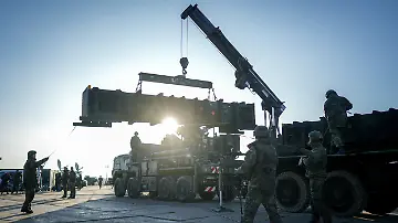 514099487