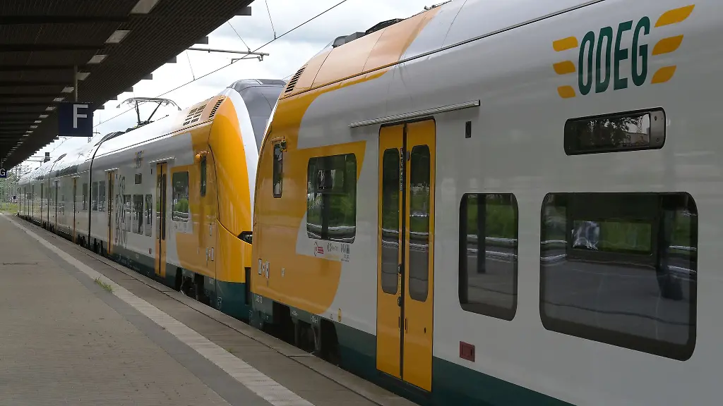 Im-Sueden-Berlins-werden-voruebergehend-zusaetzliche-Zuege-eingesetzt