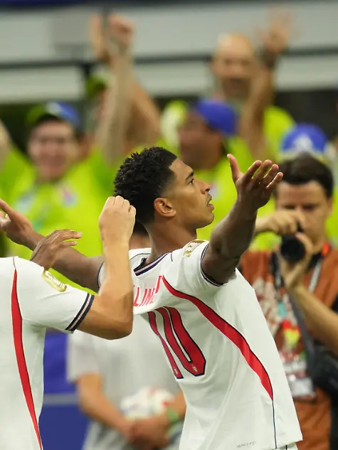 Jude-Bellingham-England-scores-and-celebrates-his-teams-third-goal-during-Group-L-FIFA-World-Cup-2026-England-and-Croatia-Dallas-Stadium-Arlington-United-States-on-June-17-2026