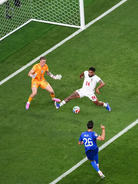 England-v-Croatia-FIFA-World-Cup-2026-Group-L-Dallas-Stadium-Croatia-s-Petar-Musa-scoring-his-sides-second-goal-during-the-FIFA-World-Cup-Group-L-match-at-the-Dallas-Stadium-Arlington-Picture-date-Wednesday-June-17-2026-Photo-credit-should-read-Martin-Rickett-PA-Wire-RESTRICTIONS-Use-subject-to-restrictions-Editorial-use-only-no-commercial-use-without-prior-consent-from-rights-holder
