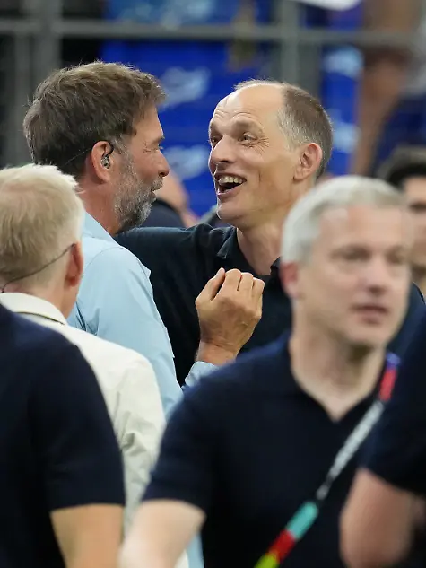 England-v-Croatia-FIFA-World-Cup-2026-Group-L-Dallas-Stadium-England-head-coach-Thomas-Tuchel-centre-right-with-Jurgen-Klopp-after-the-FIFA-World-Cup-Group-L-match-at-Dallas-Stadium-Arlington-Picture-date-Wednesday-June-17-2026-Photo-credit-should-read-Nick-Potts-PA-Wire-RESTRICTIONS-Use-subject-to-restrictions-Editorial-use-only-no-commercial-use-without-prior-consent-from-rights-holder