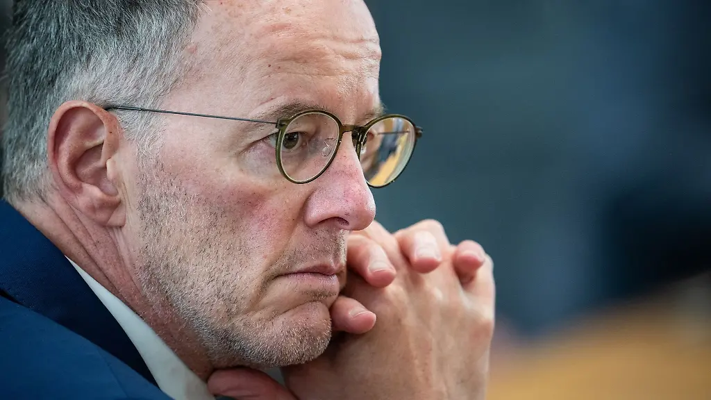 Der-ehemalige-Innenminister-Michael-Ebling-SPD-ist-jetzt-Wirtschaftsminister