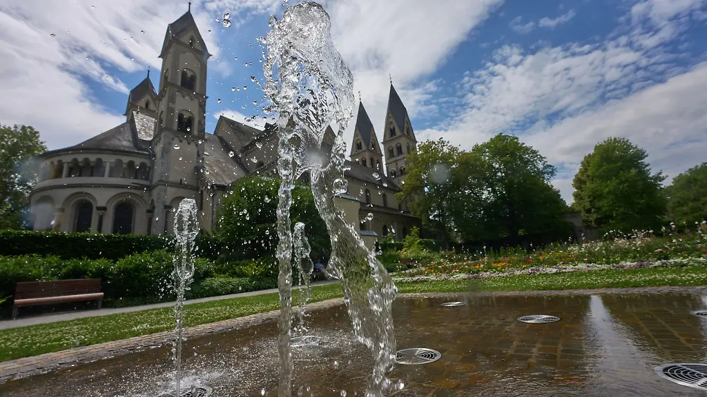 Wasser-als-Abkuehlung-wird-vielen-willkommen-sein