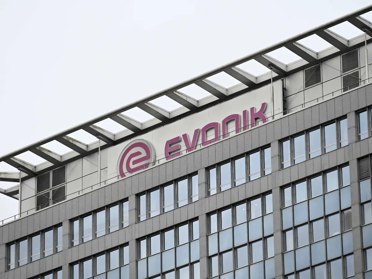 BASF arbeitet an Übernahme von Evonik – Aktie zieht an