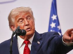 "Nicht hart genug"?: Trump bepöbelt Kritiker des Iran-Deals als "Dummköpfe"