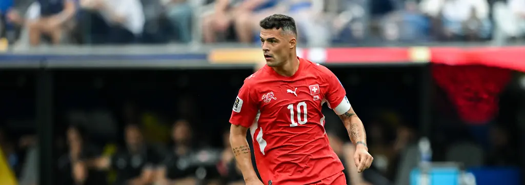 June-18-2026-Inglewood-California-United-States-Granit-Xhaka-of-Switzerland-runs-with-the-ball-during-a-FIFA-Menas-World-Cup-2026-Group-Stage-football-match-between-Switzerland-and-Bosnia-and-Herzegovina-at-Los-Angeles-Stadium-in-Inglewood-on-June-18th-2026-Credit-Image-Nayra-Halm-Sport-Press-Photo-via-ZUMA-Press