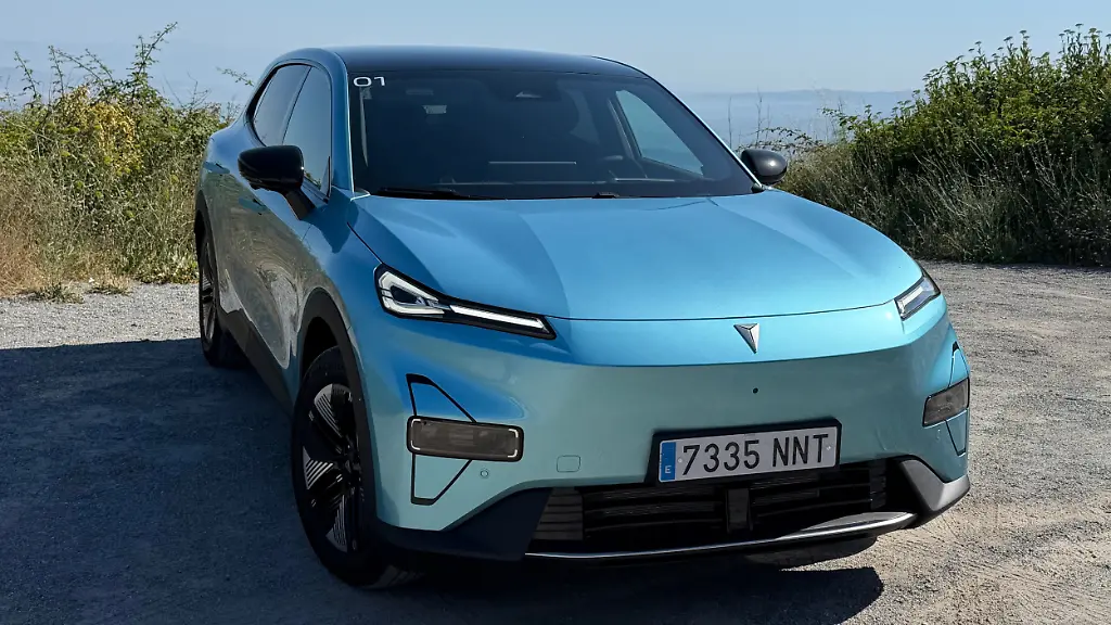 DeepalS05FrontFotoKilly