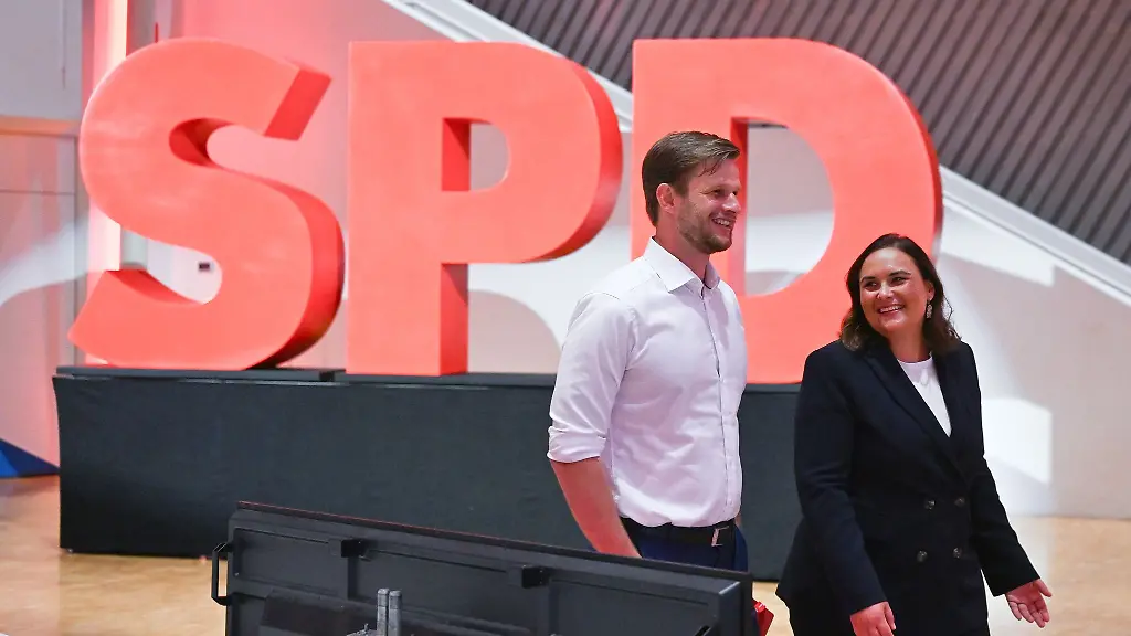 Mit-den-beiden-Vorsitzenden-will-die-SPD-aus-der-Krise-kommen