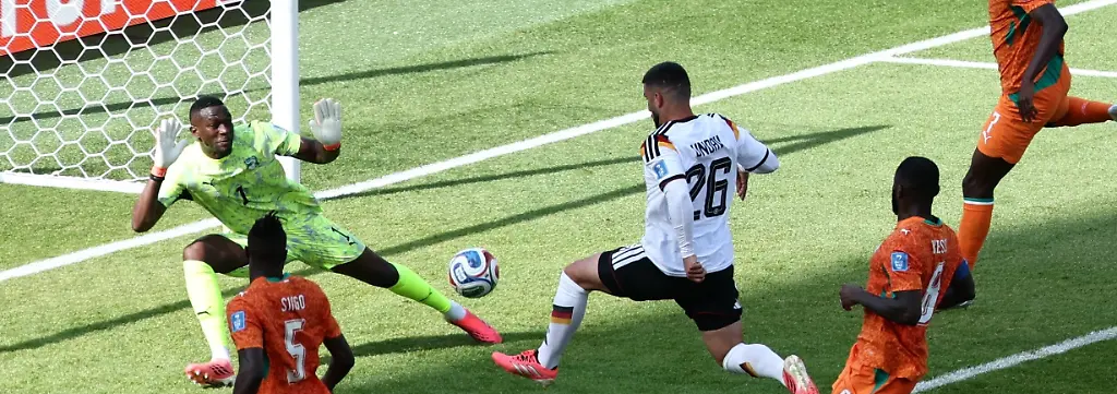 Fussball-Maenner-WM-2026-Deutschland-Elfenbeinkueste-Vorrunde-Gruppe-E-Spieltag-2-Toronto-Stadion-Deniz-Undav-Deutschland-M-erzielt-das-Tor-zum-1-1-ACHTUNG-Gemaess-den-Auflagen-der-FIFA-duerfen-die-Bilder-ausschliesslich-zur-redaktionellen-Verwendung-genutzt-werden-Eine-kommerzielle-Nutzung-ist-ausgeschlossen-Zudem-duerfen-keine-videoaehnlichen-Sequenzen-erstellt-werden-und-es-duerfen-keine-Veraenderungen-weder-im-Vordergrund-noch-im-Hintergrund-am-Bild-vorgenommen-werden