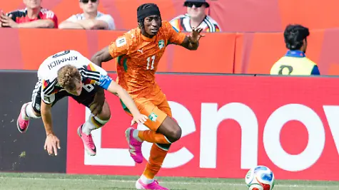 Yan-Diomande-of-Ivory-Coast-contests-with-Joshua-Kimmich-of-Germany-during-the-FIFA-World-Cup-WM-Weltmeisterschaft-Fussball-game-between-Germany-and-Ivory-Coast-at-Toronto-Stadium-on-June-20-2026-in-Toronto-Ontario-Canada-PUBLICATIONxNOTxINxBRAxMEX-Copyright-xCurtisxWongx-xSPPx-Sportspressphoto-SPR172020