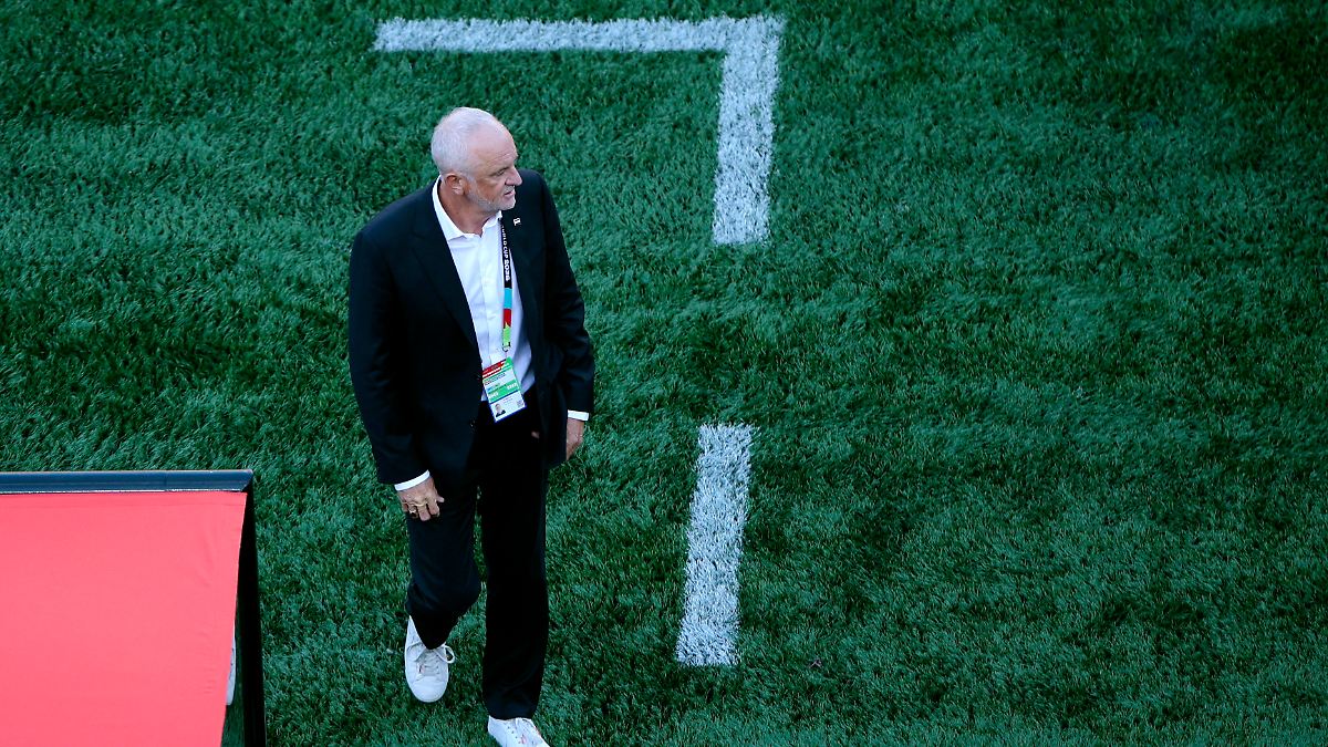 Arnold mischt WM-Team auf: Zu viele Lügen: Trainer verbietet Iraks Fußballern Social Media