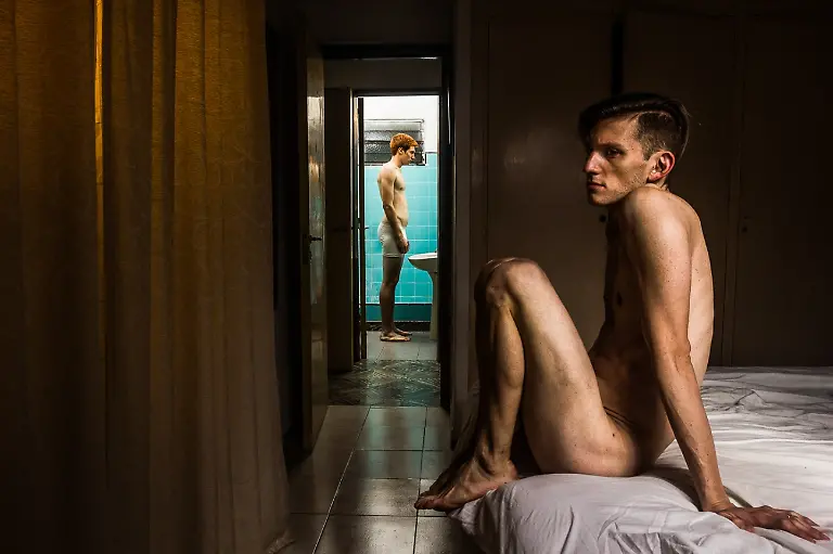 NICHT-VERWENDEN-Portraiture-01-the-same-sky-by-Carloman-macidiano-C-cspedes-riojas