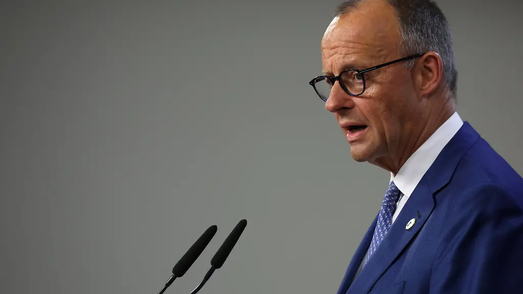 German-Chancellor-Friedrich-Merz-speaks-to-the-media-following-a-European-Union-leaders-summit-in-Brussels-Belgium-June-19-2026