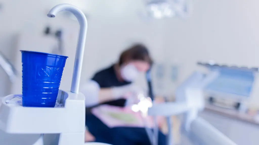 Acht-kuenftige-Landzahnaerzte-starten-Studium-in-Sachsen