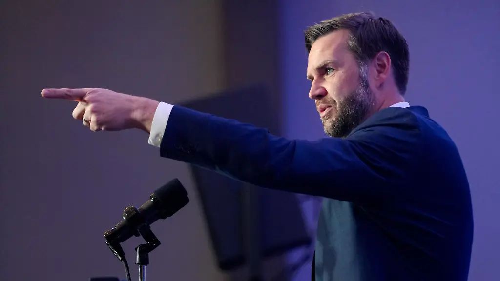 US-Vice-President-JD-Vance-points-as-he-speaks-to-members-of-the-media-after-the-US-and-Iran-held-high-level-talks-aimed-at-advancing-a-deal-to-end-the-Middle-East-conflict-at-the-Lake-Lucerne-Summit-at-the-Burgenstock-luxury-hotel-complex-overlooking-Lake-Lucerne-Switzerland-on-June-22-2026-US-Vice-President-JD-Vance-said-on-June-22-2026-that-a-first-round-of-US-Iran-talks-in-Switzerland-had-laid-a-good-foundation-for-reaching-a-final-deal-on-ending-the-Middle-East-war