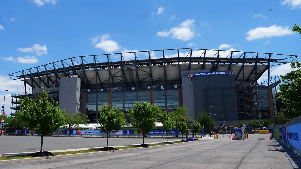 Photograph-showing-the-exterior-of-Lincoln-Financial-Field-in-Philadelphia-United-States-08-June-2026