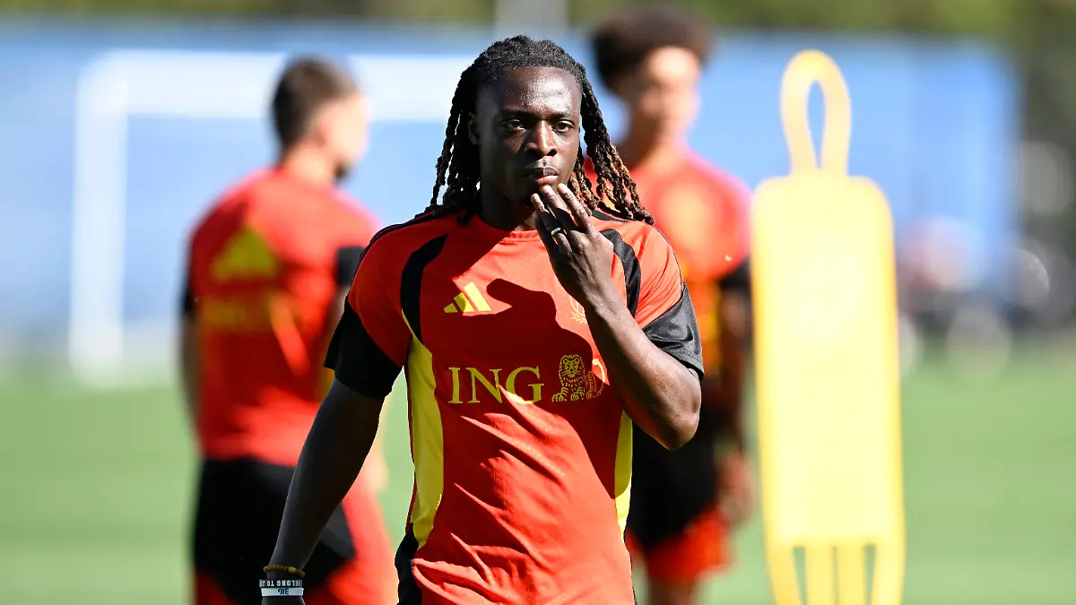 Belgian-national-football-team-FIFA-World-Cup-WM-Weltmeisterschaft-Fussball-2026-media-activities-17-06-2026-RENTON-UNITED-STATES-OF-AMERICA-JUNE-17-Doku-Jeremy-forward-of-Belgium-pictured-during-a-training-session-of-the-Belgian-national-football-team-during-the-FIFA-World-Cup-2026-on-June-17-2026-in-Renton-United-States-of-America-17-06-2026-Renton-United-States-of-America-PUBLICATIONxNOTxINxFRAxBEL-Copyright-xNicoxVereeckenx