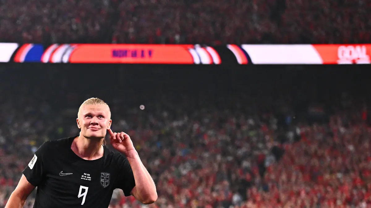 Fussball-Maenner-WM-2026-Norwegen-Senegal-Vorrunde-Gruppe-I-Spieltag-2-New-York-New-Jersey-Stadion-Erling-Haaland-Norwegen-jubelt-nach-seinem-zweiten-Tor-zum-3-1-ACHTUNG-Gemaess-den-Auflagen-der-FIFA-duerfen-die-Bilder-ausschliesslich-zur-redaktionellen-Verwendung-genutzt-werden-Eine-kommerzielle-Nutzung-ist-ausgeschlossen-Zudem-duerfen-keine-videoaehnlichen-Sequenzen-erstellt-werden-und-es-duerfen-keine-Veraenderungen-weder-im-Vordergrund-noch-im-Hintergrund-am-Bild-vorgenommen-werden