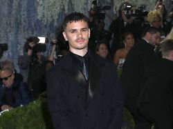 May 4 2026 New York Ny United States Romeo Beckham Attends The 2026 Met Gala Celebrating Costume Art Held At Metropolitan Museum Of Art In New York Zuma Press May 4 2025
