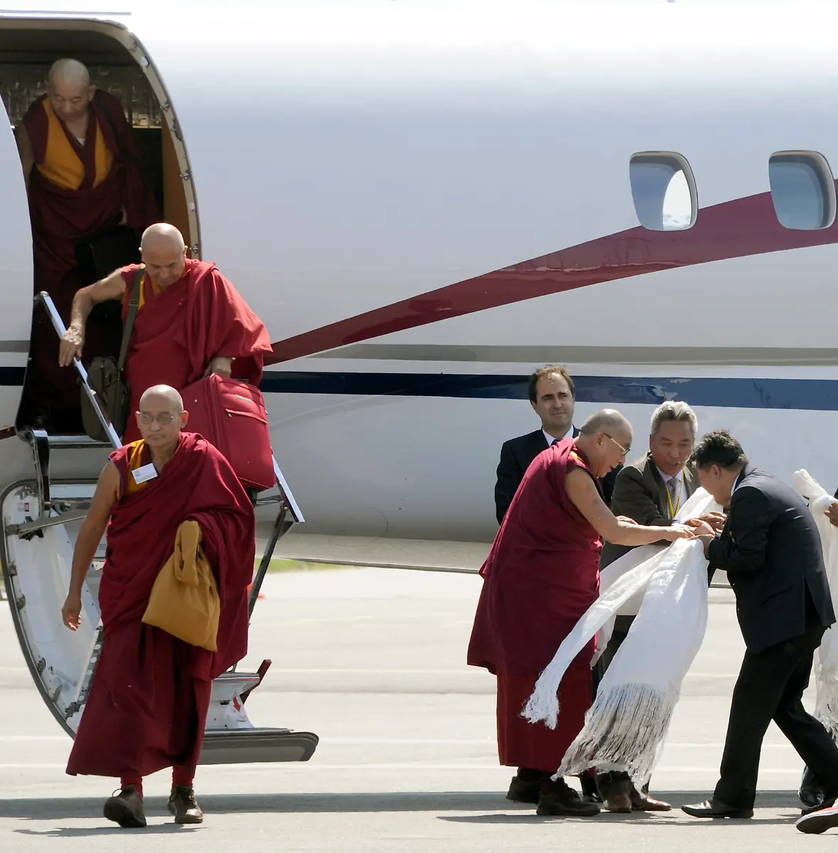 2011-08-12T120000Z-1700187669-PM1E78C1CVA01-RTRMADP-3-FRANCE