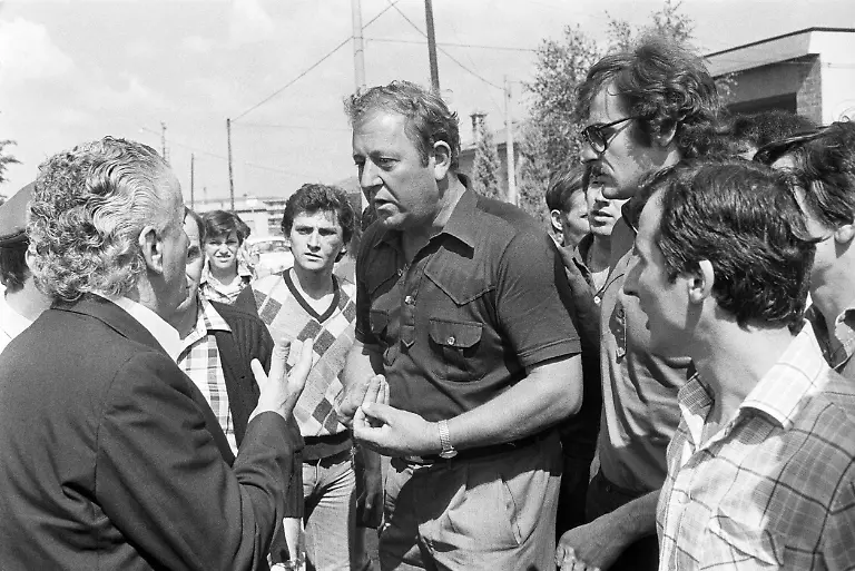 August-2-1976-another-400-inhabitants-of-Seveso-Italy-are-evacuated-from-the-contaminated-area-in-buses-After-heated-discussions-70-persons-living-at-the-periphery-of-the-danger-zone-are-taken-along-as-well-On-July-10-1976-a-reactor-explosion-takes-place-at-Icmesa-an-affiliate-of-Givaudan-at-the-periphery-of-the-municipality-of-Meda-near-Milan-in-which-a-cloud-of-dioxin-is-released-The-wind-subsequently-spreads-the-poison-across-a-large-area-and-the-cloud-descends-over-the-neighboring-municipality-of-Seveso