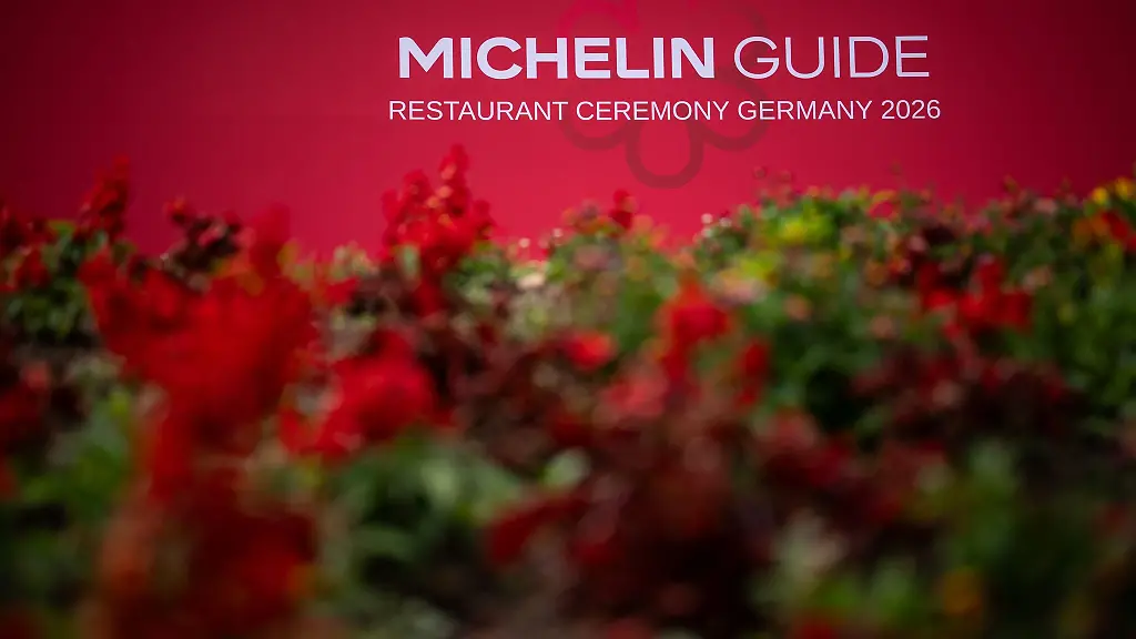 Die-Ostseelounge-in-Dierhagen-steigt-in-den-Restaurant-Sternenhimmel-auf