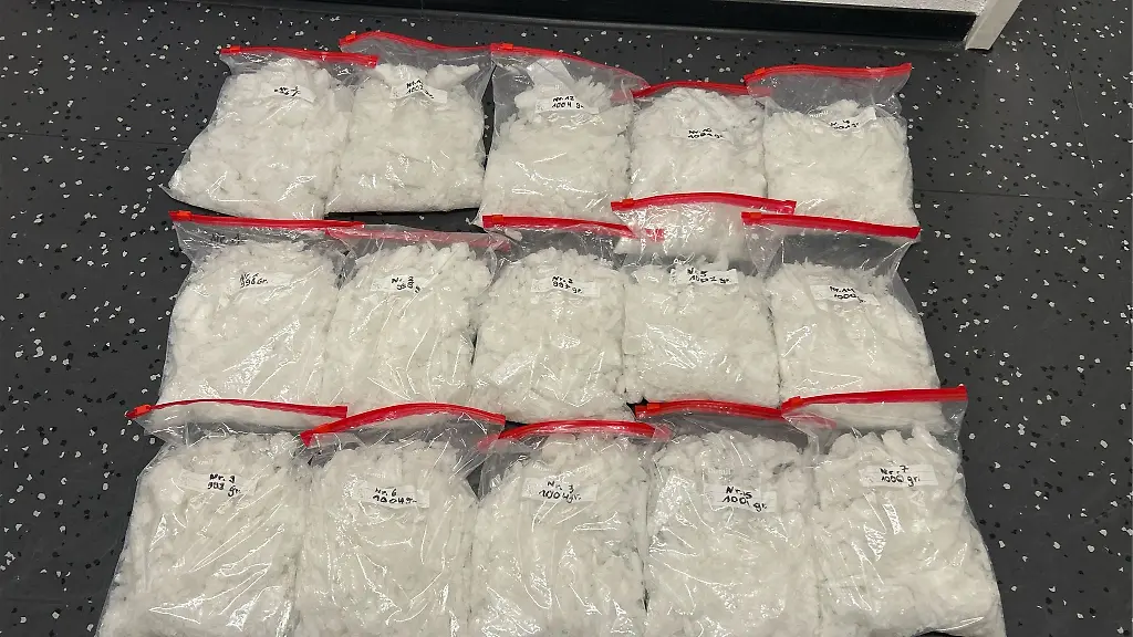 Die-Paeckchen-mit-15-Kilo-Crystal-Meth-haben-laut-Zoll-einen-Strassenverkaufswert-im-oberen-sechsstelligen-Bereich