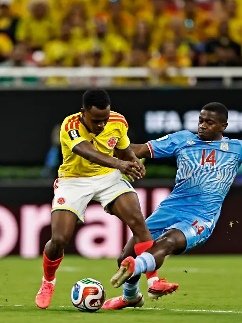 23rd-June-2026-Guadalajara-Stadium-Guadalajara-Mexico-FIFA-World-Cup-Football-Group-K-Colombia-versus-DR-Congo-Jhon-Arias-of-Colombia-battles-for-possession-of-the-ball-with-Noah-Sadiki-of-DR-Congo-action-press