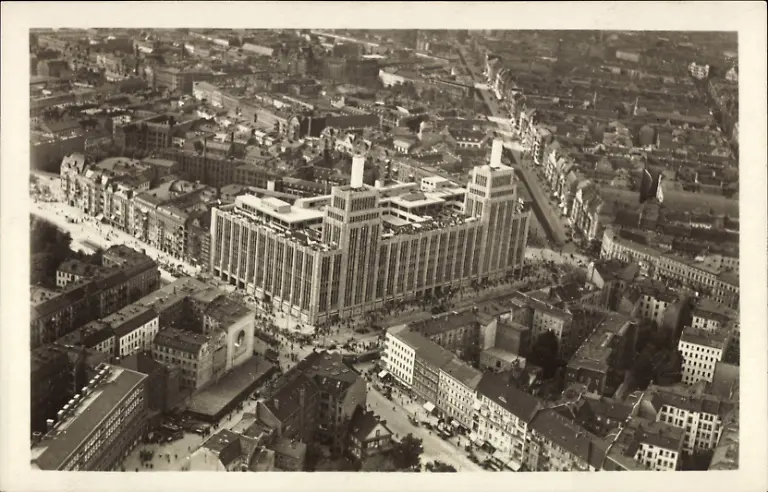 Berlin-Neukoelln-Fliegeraufnahme-von-Rudolph-Karstadt-A-G