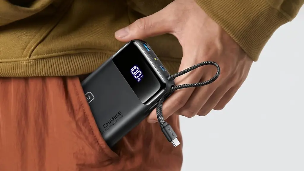 Powerbanks-sind-ein-praktisches-Hilfsmittel-im-Alltag-und-am-Amazon-Prime-Day-besonders-guenstig