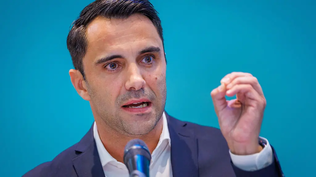 Der-Standort-MV-muesse-bei-Auftraegen-fuer-die-Marine-beruecksichtigt-werde-mahnt-CDU-Fraktionschef-Peters