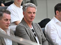 Moderator auf Besuchertribüne: Jörg Pilawa besucht Julia Klöckner im Bundestag