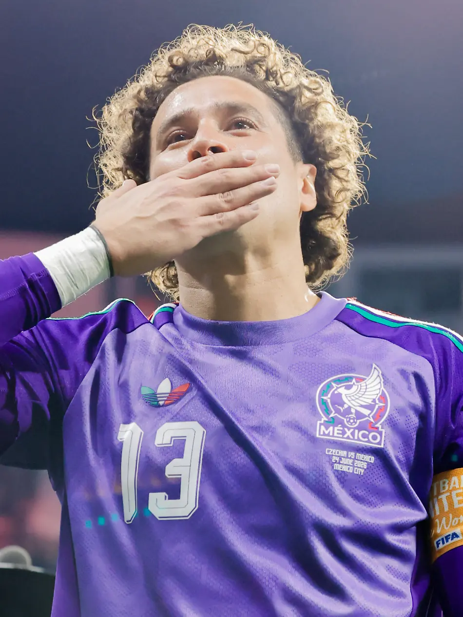 FIFA-World-Cup-WM-Weltmeisterschaft-Fussball-2026-CZECHIA-VS-MEXICO-FIFA-WORLD-CUP-2026-CZECHIA-VS-MEXICO-CZECHIA-VS-MEXICO-24062026-MEXICO-CITY-MEXICO-Action-photo-of-Guillermo-Ochoa-No-13-of-Mexico-thanking-the-crowd-after-Group-A-game-of-the-FIFA-World-Cup-2026-held-at-the-Estadio-Ciudad-de-Mexico-of-Mexico-City-Foto-de-accion-de-Guillermo-Ochoa-No-13-de-Mexico-agradeciendo-al-publico-tras-el-juego-del-Grupo-A-de-la-Copa-del-Mundo-2026-de-la-FIFA-celebrado-en-el-Estadio-Ciudad-de-MA-xico-de-la-Ciudad-de-Mexico-PHOTO-BY-IMAGENSHOP-AGENCIA-FOTOGRAFICA-MEXICO-CITY-MEXICO-CITY-MEXICO-FIFA-WORLD-CUP-2026-CZECHIA-VS-MEXICO-FIFA-WORLD-CUP-2026-CZECHIA-VS-MEXICO-CZECHIA-VS-MEXICO-06-24-2026-MEXICO-CITY-MEXICO-Action-photo-of-Guillermo-Ochoa-No-13-of-Mexico-thanking-the-crowd-after-a-Group-A-match-of-the-2026-FIFA-World-Cup-held-at-the-Estadio-Ciudad-de-Mexico-in-Mexico-City-Action-photo-of-Guillermo-Ochoa-No-13-of-Mexico-thanking-the-crowd-after-the-Group-A-match-of-the-2026-FIFA-World-Cup-held-at-the-Estadio-Ciudad-de-Mexico-in-Mexico-City