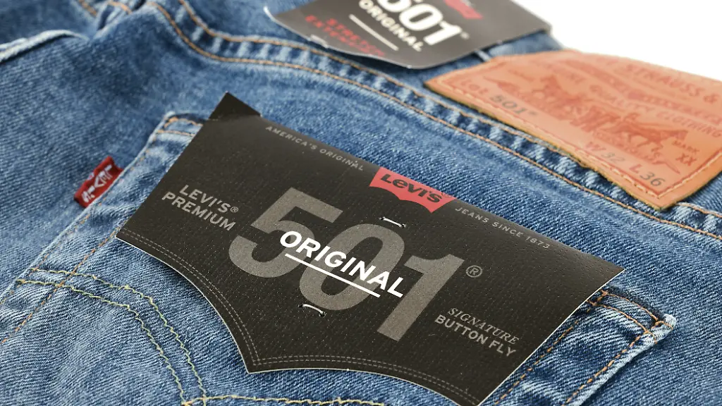 Levis 501 Jeans